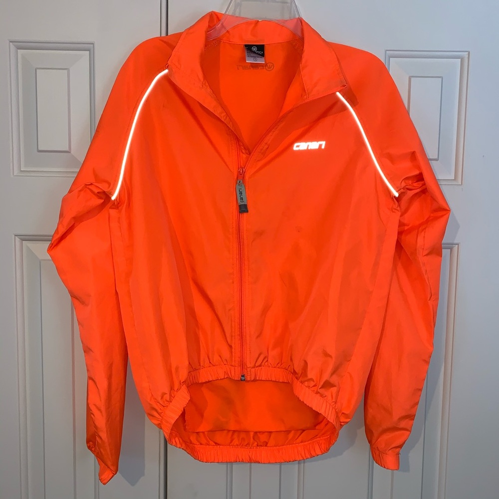 EUC Canari Running Windbreaker Size S.